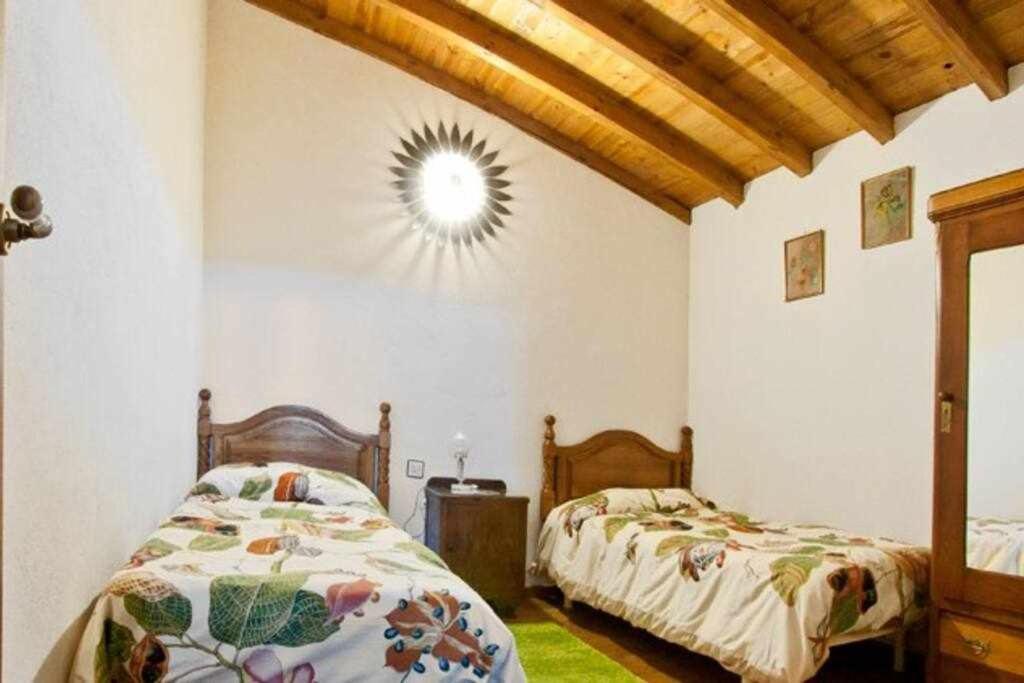 Casa Rural Lucia Es Una Casa Rural Amplia Con Pat Cabezas Bajas Ngoại thất bức ảnh