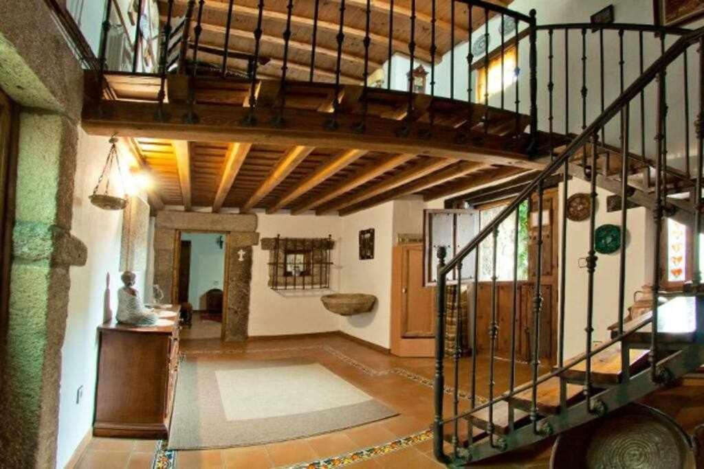 Casa Rural Lucia Es Una Casa Rural Amplia Con Pat Cabezas Bajas Ngoại thất bức ảnh